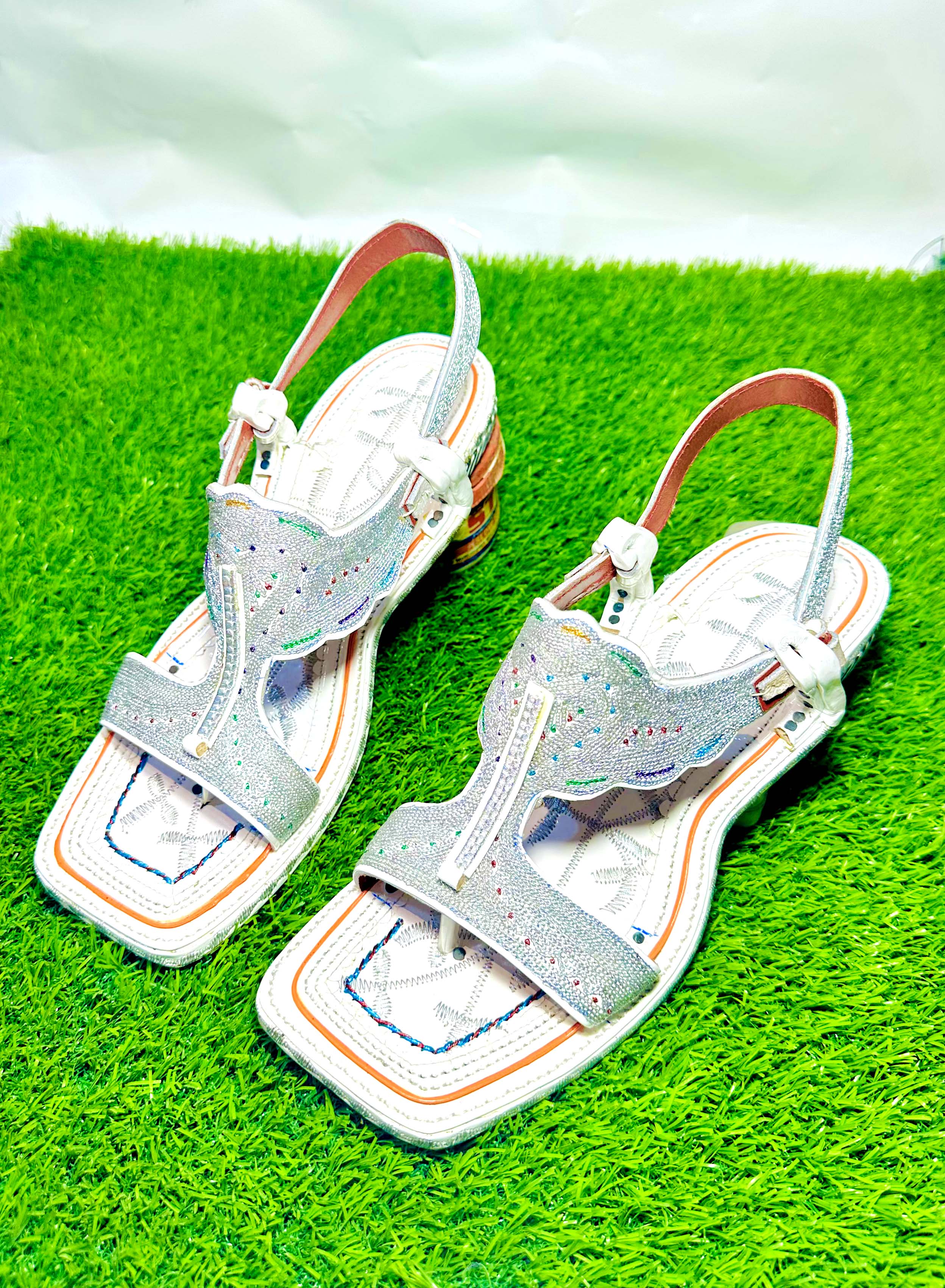 Fully Handmade Original  100% Leather ( White Zari Chapal )
