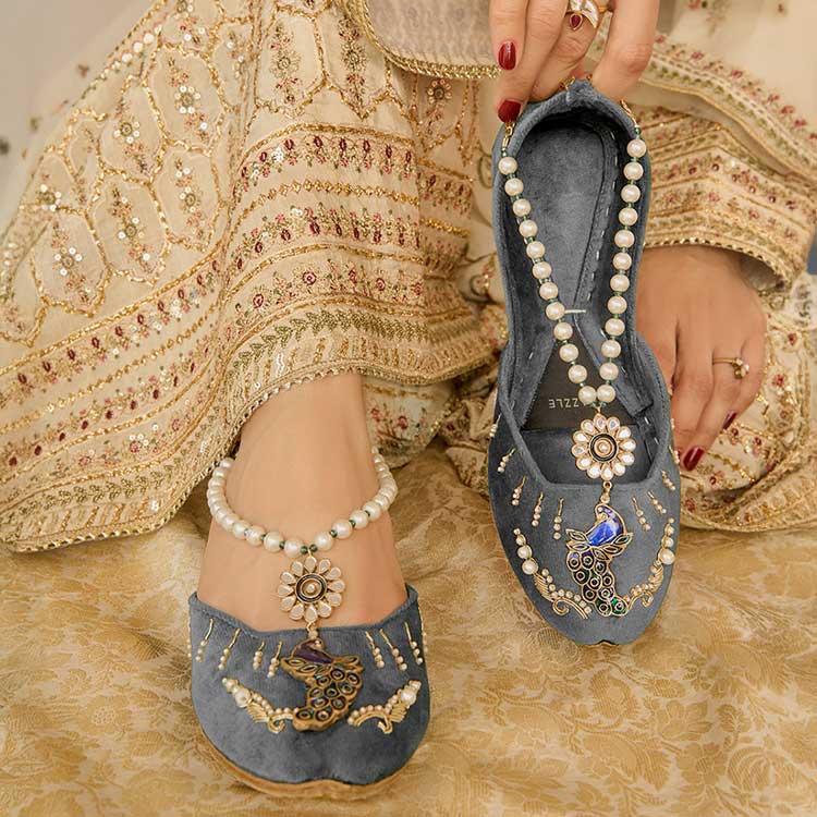 Husna-e-Jahan (GREY)