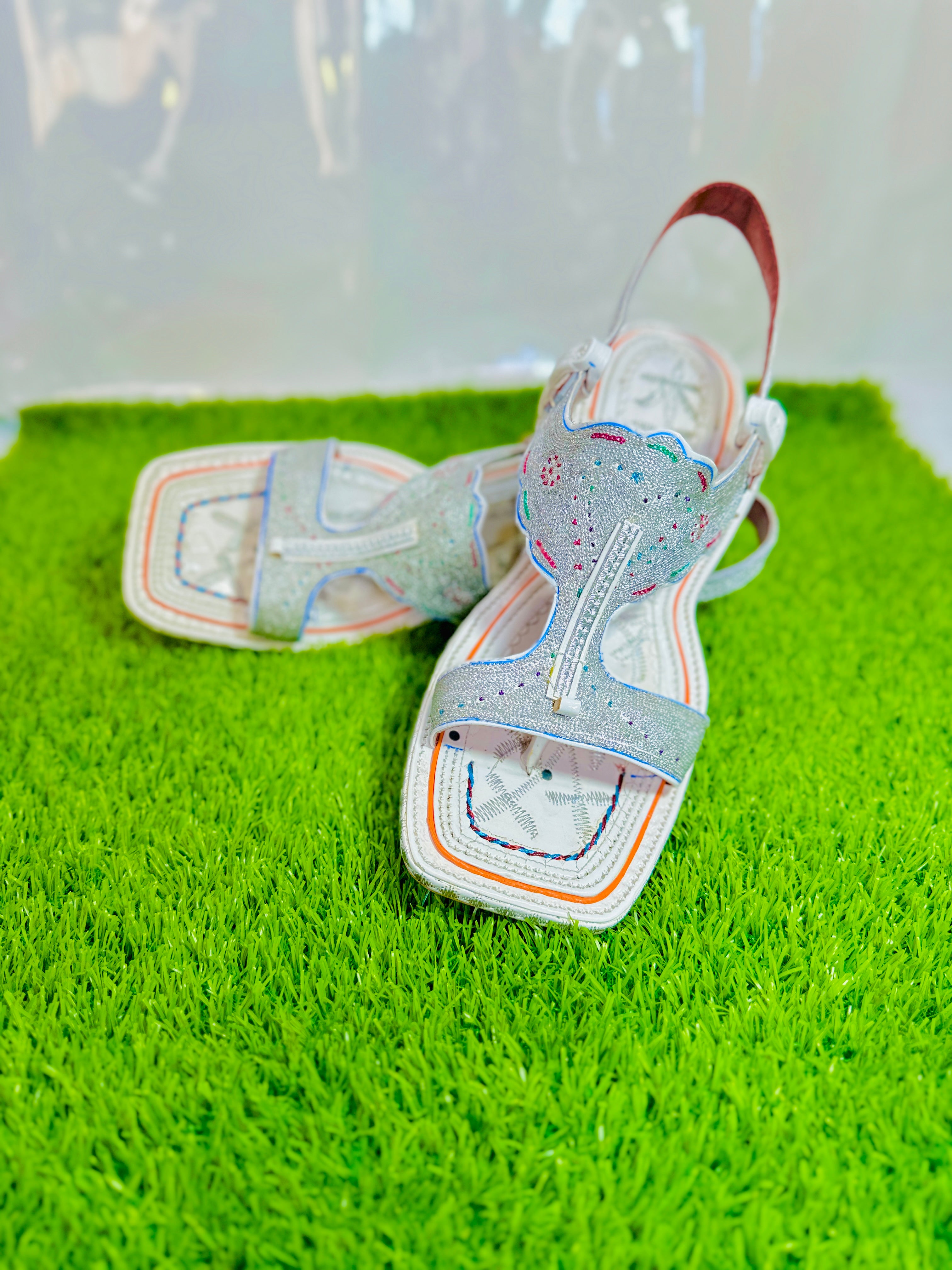 Fully Handmade Original  100% Leather ( White Zari Chapal )