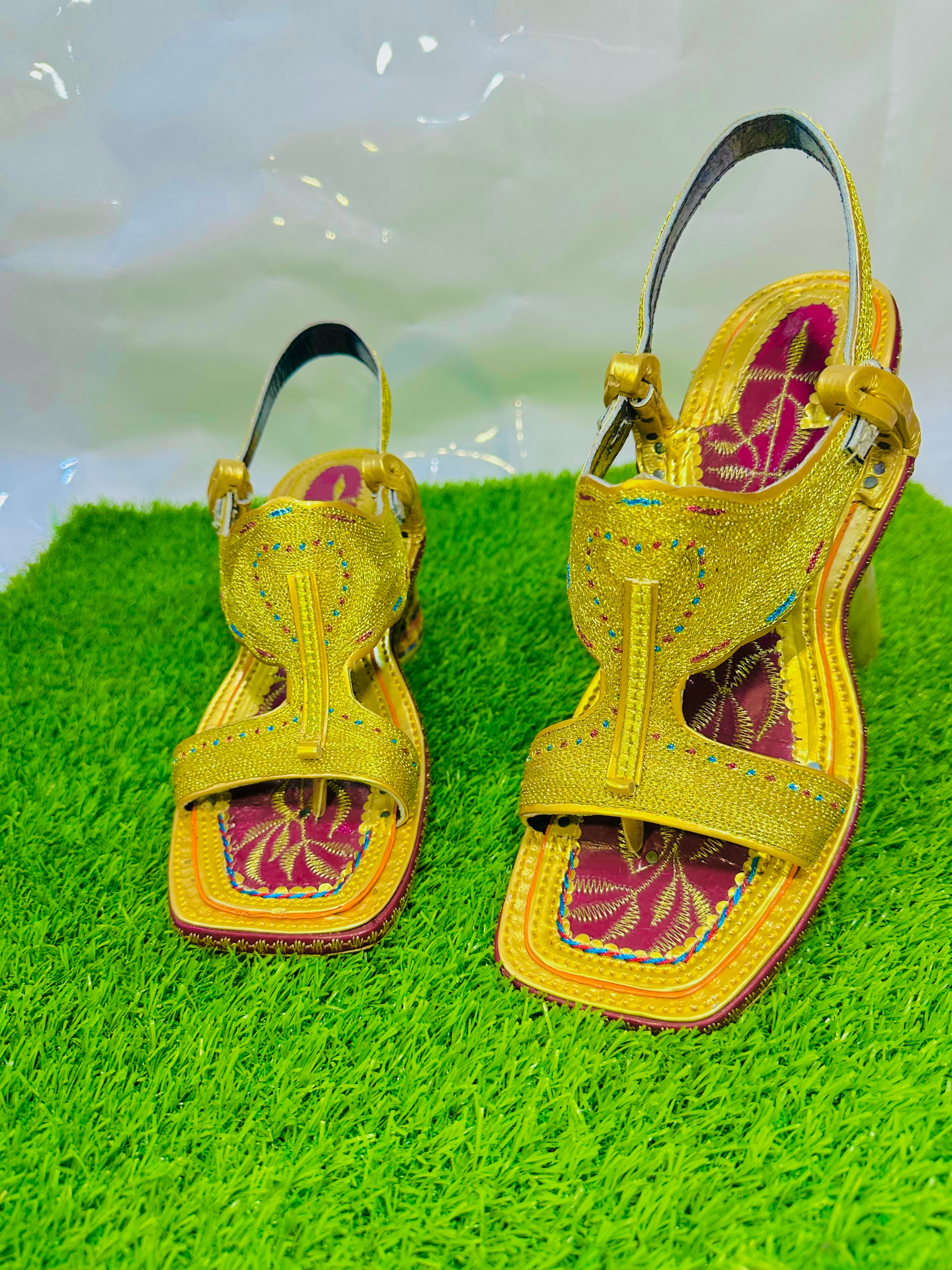 100% pure Leather Handmade Golden Zari Chapal