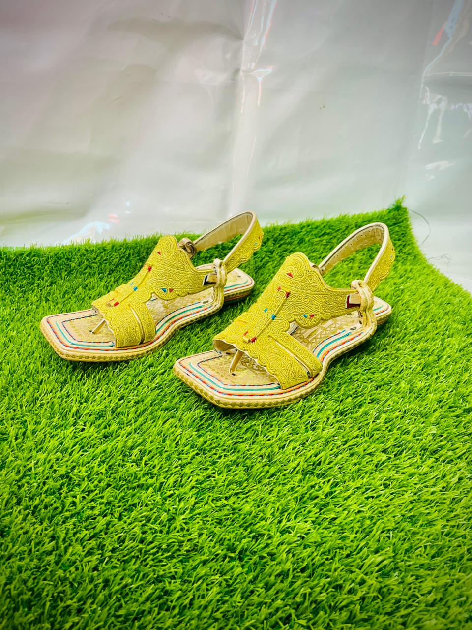 100% Pure Leather Handmade (CR Boshki  Zari Chapal)