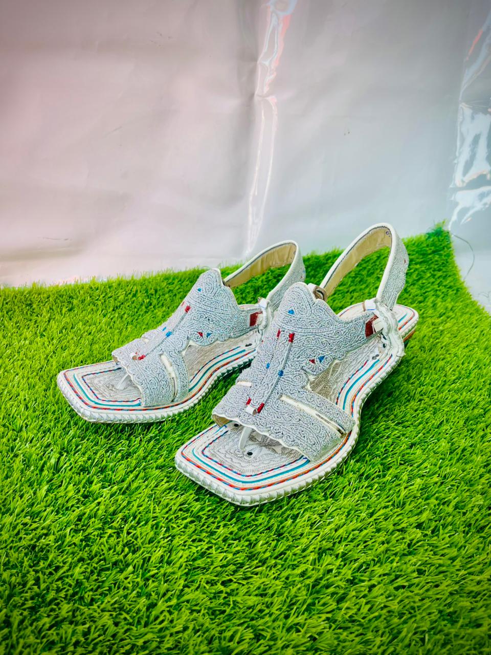 100% Pure Leather Handmade (CR White Zari Chapal)